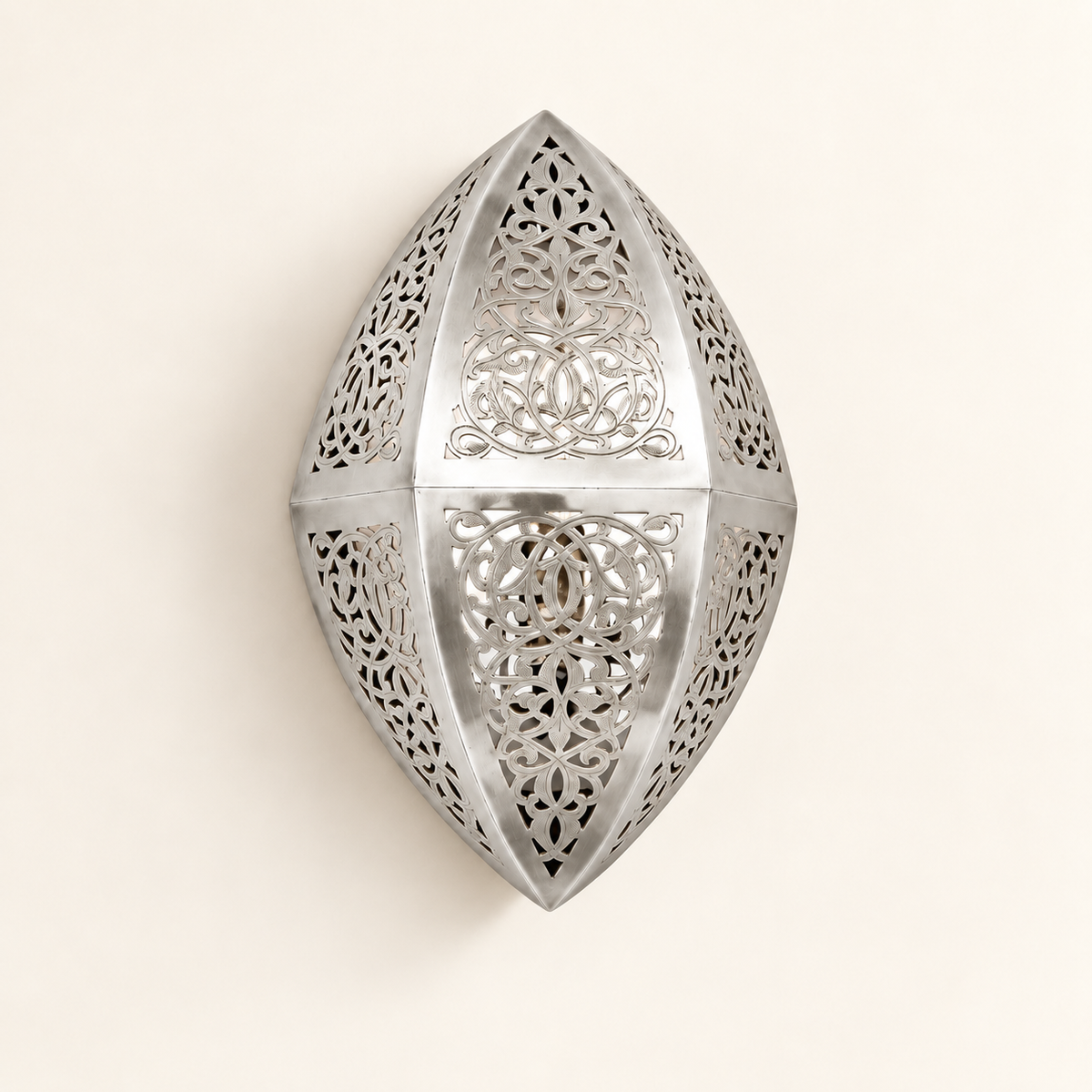Marrakech Petal Filigree Brass Wall Sconce – Silver finish