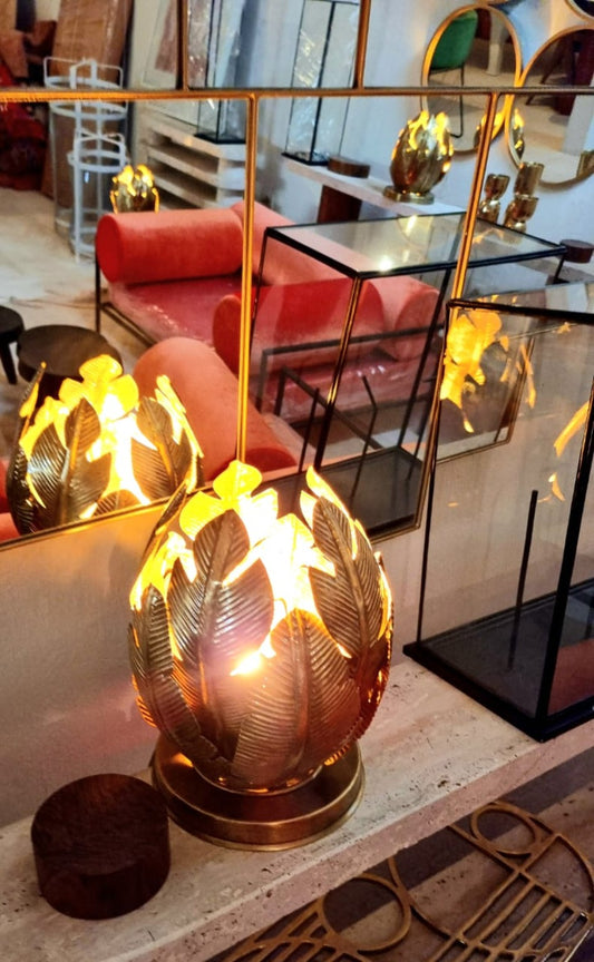 Handcrafted Moroccan lotus leaf brass table lamp